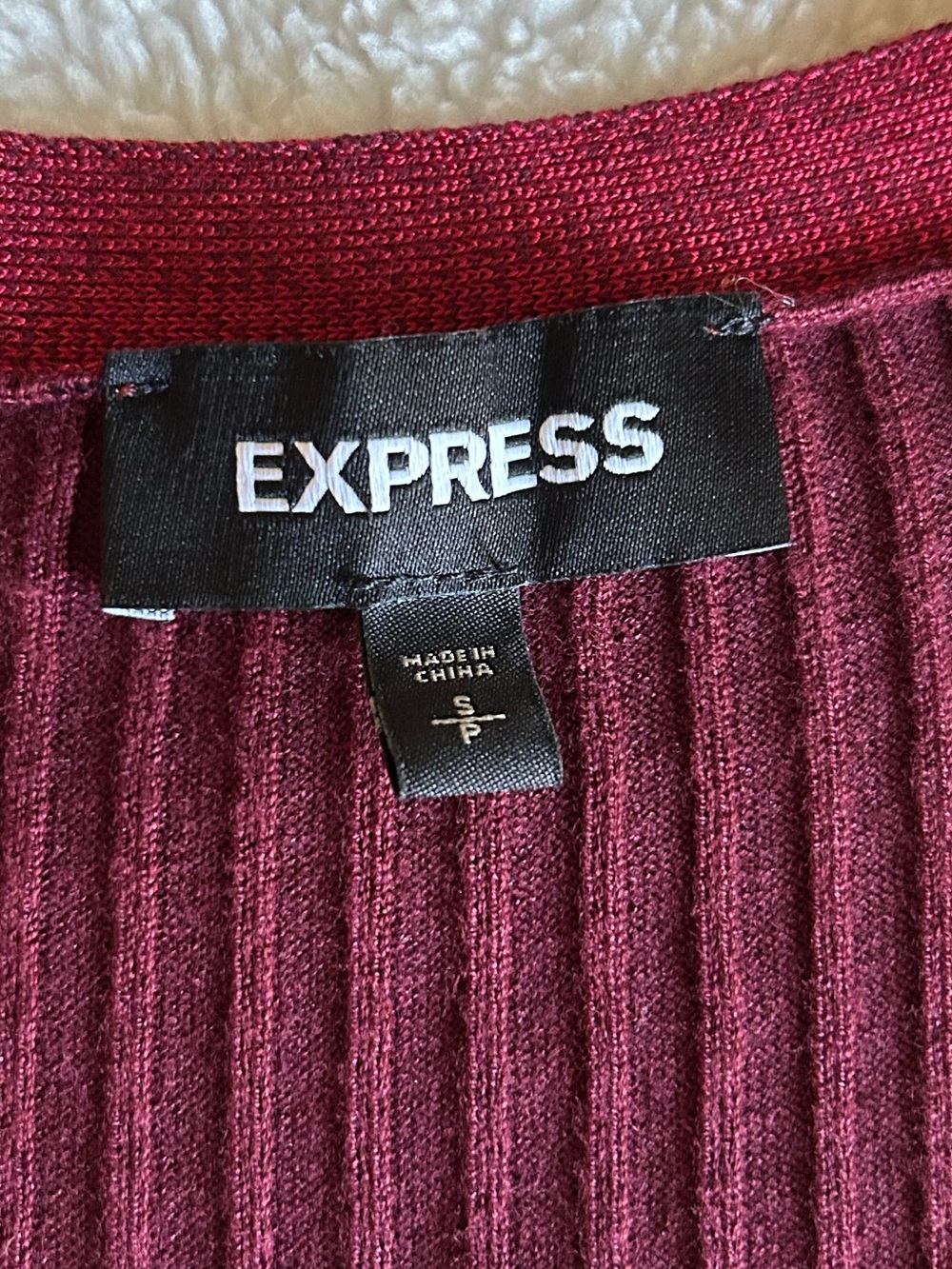 Express Cardigan - Picture 5 of 8